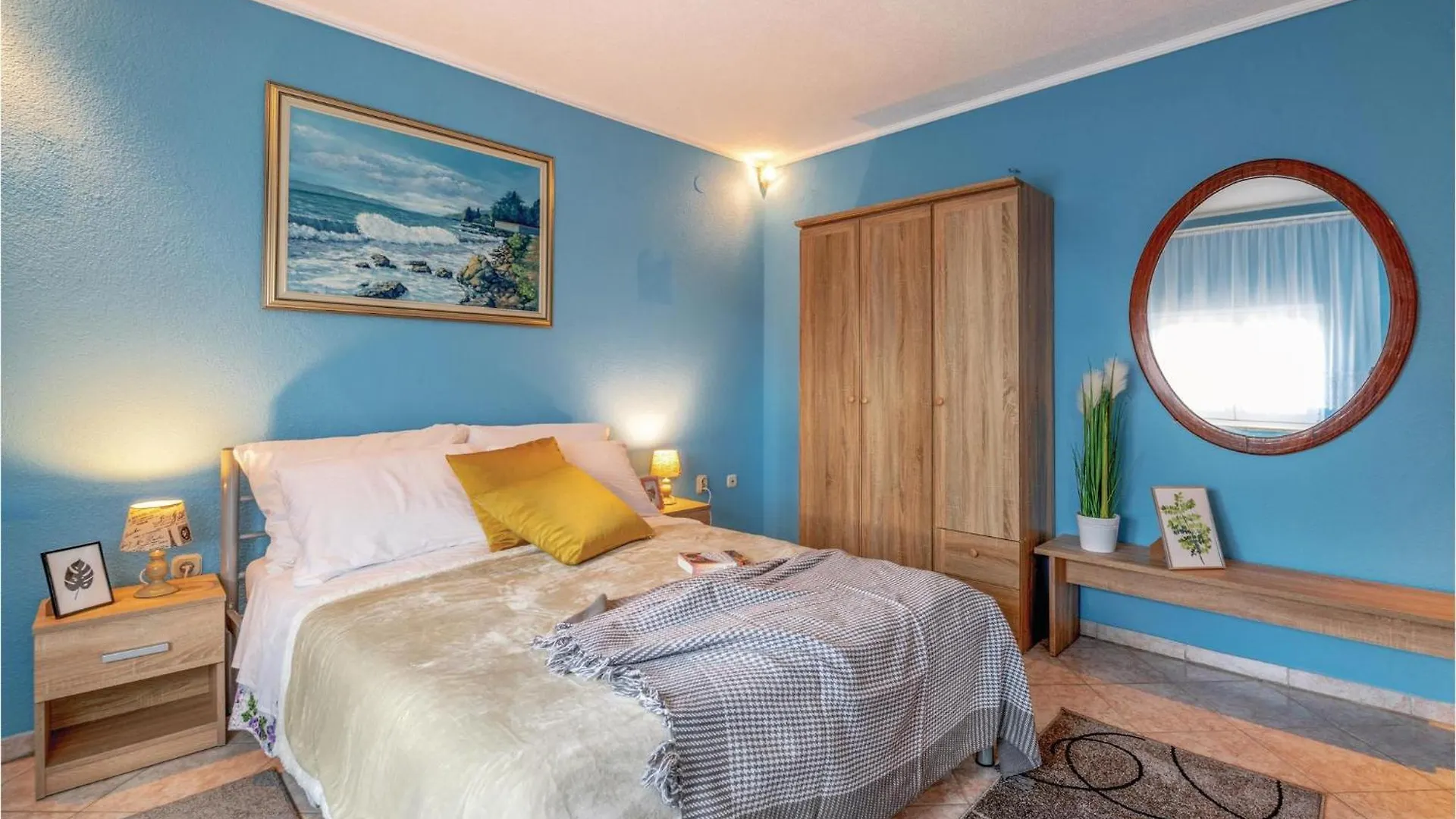 Awesome Apartment In Pula With Kitchen